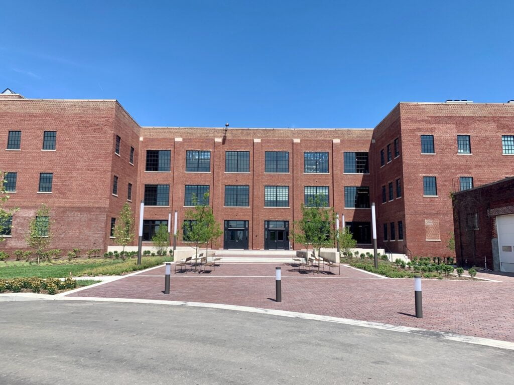 PR Mallory building side